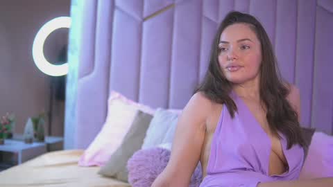 Snapshot of emilyjuarez chatting on 22, 12, 2024 Emily online show from 22, 12, 2024