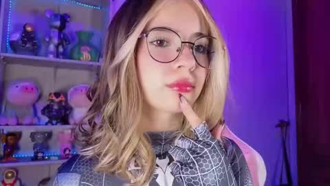 VALEEEN online show from 9, 9, 2025