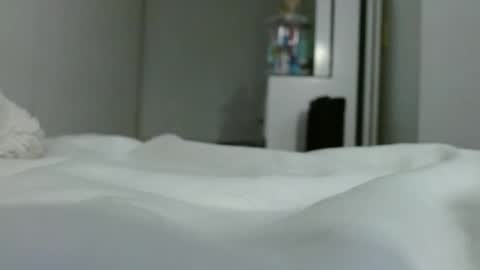 emily monrro online show from 10, 2, 2025