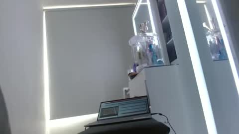 emily monrro online show from 23, 2, 2025