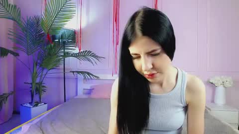 Emily online show from 17, 5, 2026