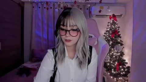 EMILY online show from 28, 12, 2024