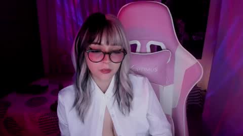 EMILY online show from 31, 1, 2025