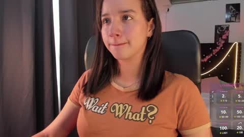 Snapshot of emilyrousex chatting on 8, 2, 2025 emilyrousex online show from 8, 2, 2025