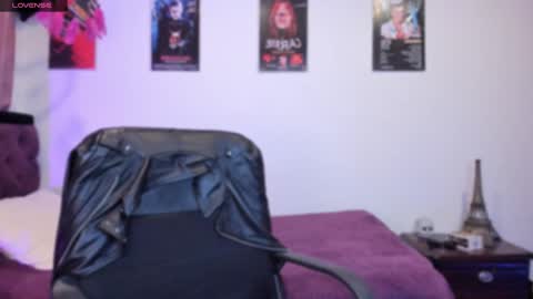  Emily Support me to have 100 likes plx online show from 2, 2, 2025