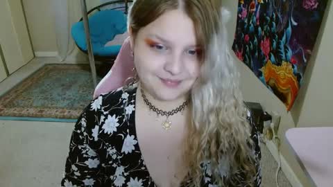Snapshot of emilyshaze chatting on 3, 2, 2025 emily haze online show from 3, 2, 2025