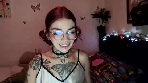 Valentina independent model online show from 9, 1, 2025