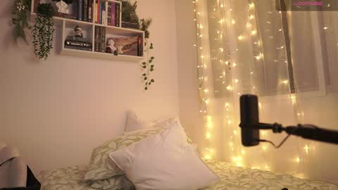 IG thickemmsss online show from 3, 12, 2024