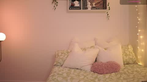 IG thickemmsss online show from 11, 1, 2025