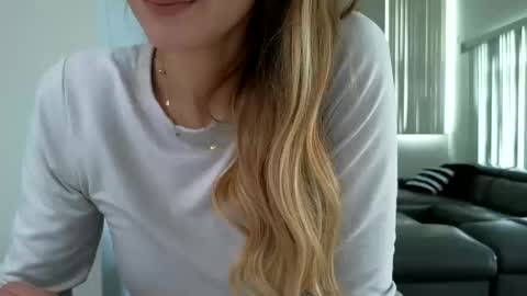 emilly online show from 18, 10, 2025