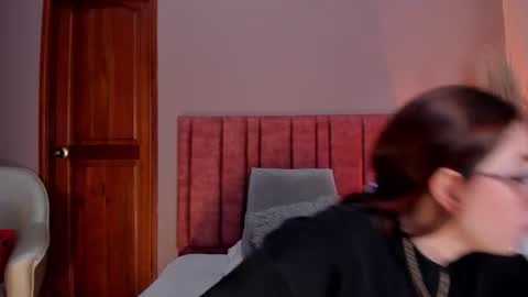 Emilyy Watson online show from 15, 11, 2025