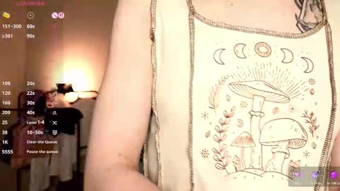 Snapshot of emimiy chatting on 6, 11, 2025 emimiy online show from 6, 11, 2025