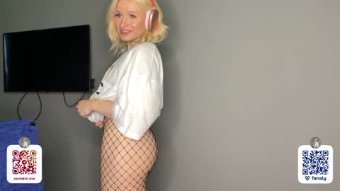 Snapshot of eminent_eva chatting on 29, 1, 2025 Eminent Eva online show from 29, 1, 2025