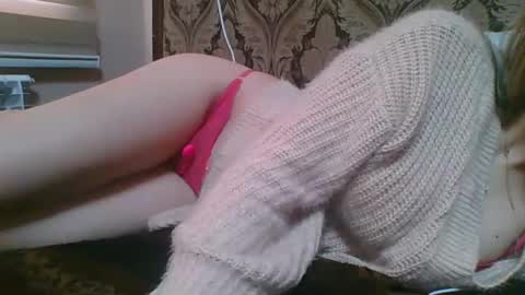 Snapshot of emma_991 chatting on 11, 1, 2025 emma_991 online show from 11, 1, 2025