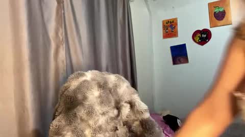 Snapshot of emma__bell_ chatting on 26, 10, 2025 Emma Is here online show from 26, 10, 2025