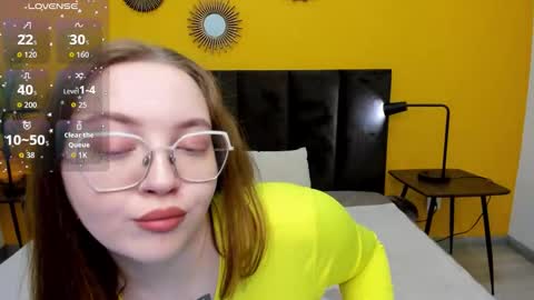 emma_adorablle online show from 9, 9, 2025