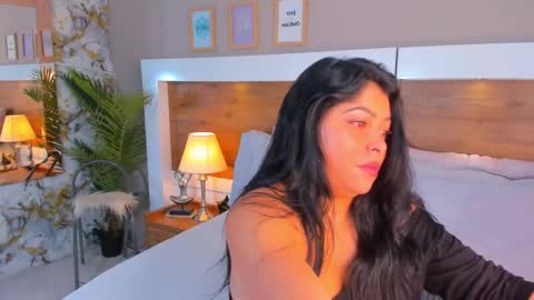 Snapshot of emma_bakker_ chatting on 16, 12, 2025 Emma online show from 16, 12, 2025