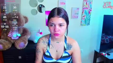 Snapshot of emma_boo_ chatting on 24, 5, 2026 emma_boo_ online show from 24, 5, 2026