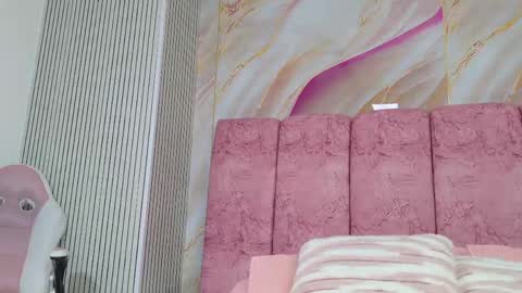 Snapshot of emma_curvy1 chatting on 5, 5, 2026 Emma online show from 5, 5, 2026
