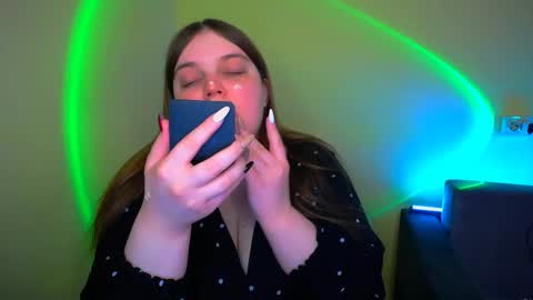 Eva online show from 15, 9, 2025