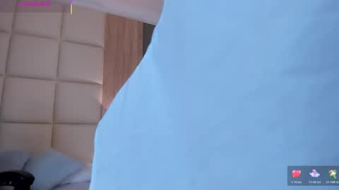 E M M A online show from 11, 1, 2026