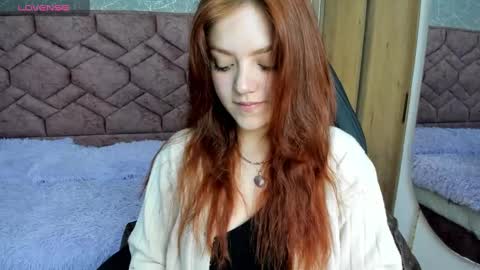 Snapshot of emma_ford1 chatting on 14, 1, 2025 Emma  online show from 14, 1, 2025