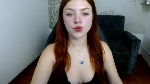 Snapshot of emma_ford1 chatting on 23, 1, 2025 Emma  online show from 23, 1, 2025