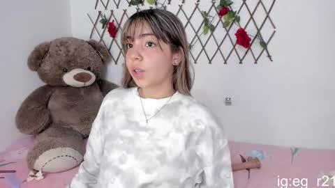 Snapshot of emma_grayys chatting on 10, 10, 2025 emma_grayys online show from 10, 10, 2025