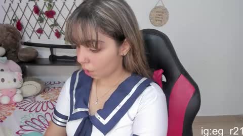 Snapshot of emma_grayys chatting on 18, 10, 2025 emma_grayys online show from 18, 10, 2025