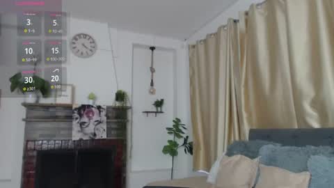 Snapshot of emma_hassani chatting on 14, 6, 2026 Tell me Emma online show from 14, 6, 2026