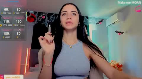 Snapshot of emma_jordan chatting on 29, 10, 2025 Emma online show from 29, 10, 2025