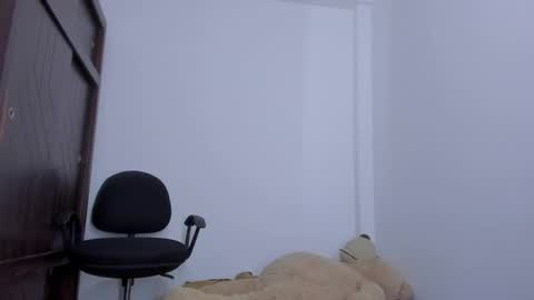 whises lits        online show from 25, 9, 2025