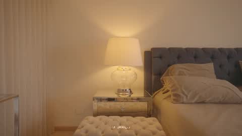 emma_lu1 online show from 8, 8, 2026