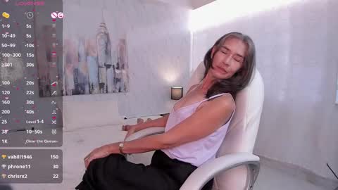 Snapshot of emma_mendoza chatting on 5, 12, 2024 Emma online show from 5, 12, 2024