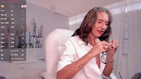 Snapshot of emma_mendoza chatting on 6, 12, 2024 Emma online show from 6, 12, 2024