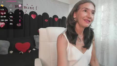 Snapshot of emma_mendoza chatting on 13, 2, 2025 Emma online show from 13, 2, 2025