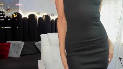 Snapshot of emma_mendoza chatting on 11, 9, 2025 Emma online show from 11, 9, 2025