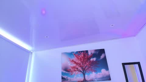 Emma Monserratt online show from 1, 11, 2025