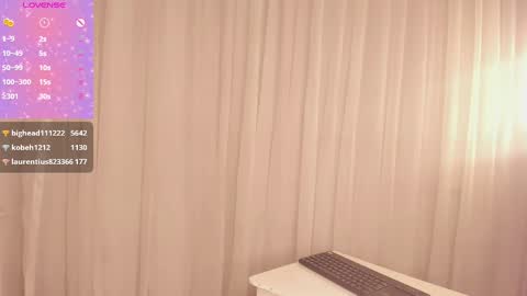 Snapshot of emma_morgann chatting on 4, 3, 2025 Emma Morgann online show from 4, 3, 2025