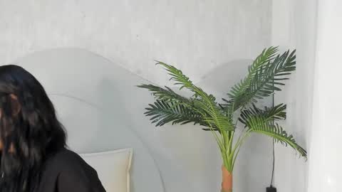 Snapshot of emma_morgann chatting on 2, 12, 2025 Emma Morgann online show from 2, 12, 2025