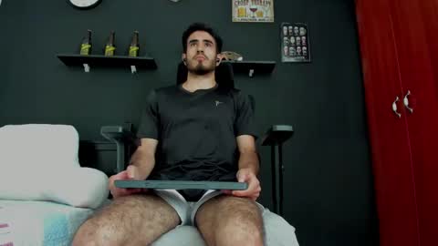 Snapshot of emma_muscle_ chatting on 17, 9, 2025 emma online show from 17, 9, 2025