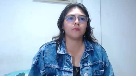 emma nicols online show from 15, 1, 2026