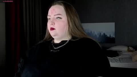 Snapshot of emma_razoom chatting on 24, 11, 2025 Emma Razumovskaya online show from 24, 11, 2025