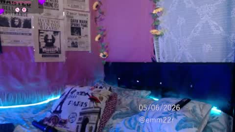 Snapshot of emma_ruiiz_ chatting on 6, 6, 2026 emma online show from 6, 6, 2026