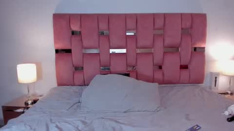 emma_saenz01 online show from 21, 12, 2024