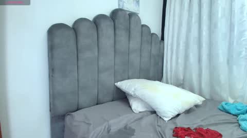 emma_saenz01 online show from 2, 12, 2025