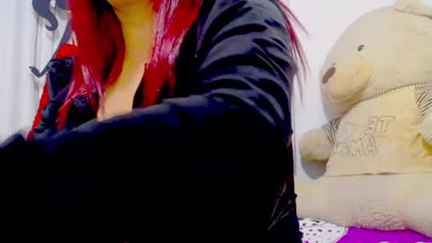 emma_saenzz online show from 6, 4, 2026