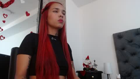 Snapshot of emma_swet1 chatting on 8, 4, 2026 Emma... online show from 8, 4, 2026