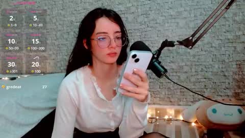 Emma  online show from 12, 1, 2025