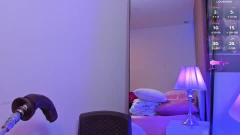   online show from 25, 3, 2026